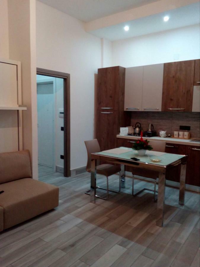 Suite Estasi Наполи Екстериор снимка