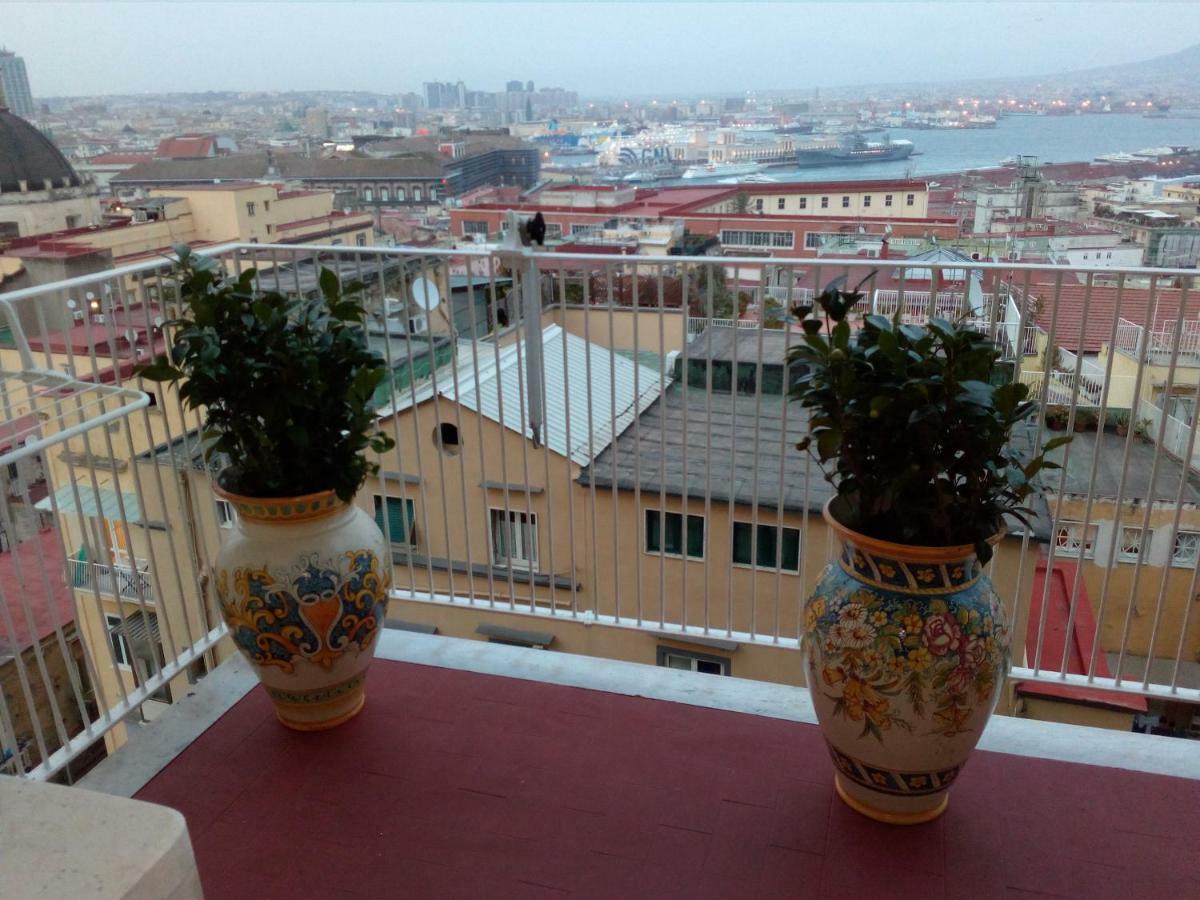 Suite Estasi Наполи Екстериор снимка