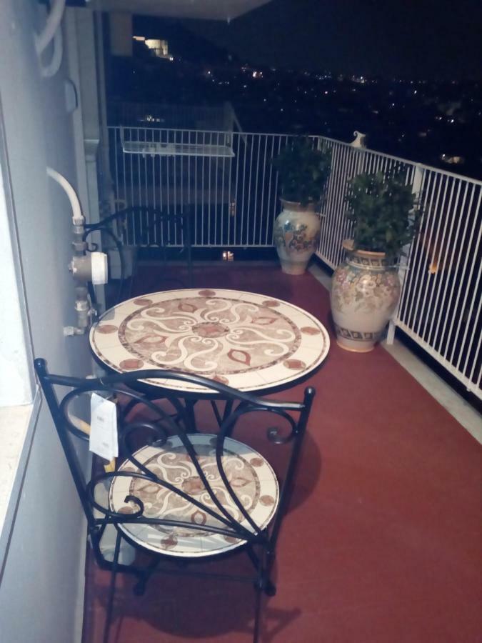 Suite Estasi Наполи Екстериор снимка